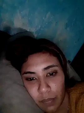 Flor caliente online show from August 3, 2026, 2:33 pm