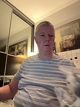 cumboy online show from December 15, 2024, 11:09 pm