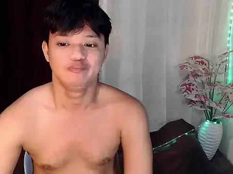 Snapshot of kingdomcum96 chatting on August 6, 2026, 10:00 pm kingdomcum96 online show from August 6, 2026, 10:00 pm