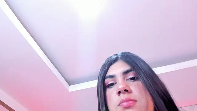 Chloe  fox  online show from July 19, 2026, 1:04 pm