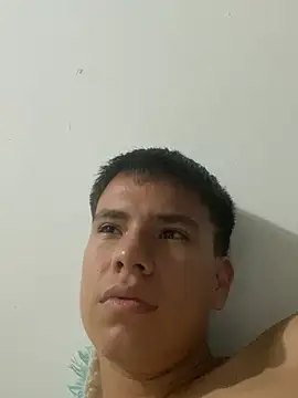 Snapshot of smeltboys chatting on July 1, 2026, 3:41 am smeltboys online show from July 1, 2026, 3:41 am