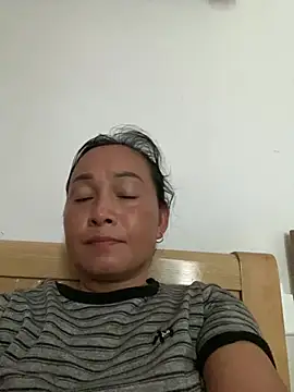 Snapshot of Loly_hana chatting on June 28, 2026, 2:50 am Loly hana online show from June 28, 2026, 2:50 am