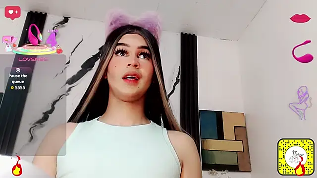 Snapshot of Valeria_Gimon chatting on July 4, 2026, 7:20 pm Valeria Gimon online show from July 4, 2026, 7:20 pm