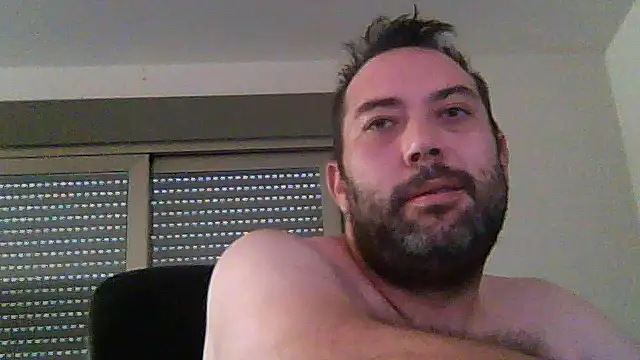 SirFrankonde online show from August 3, 2026, 12:21 pm