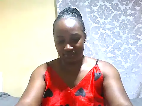 sexy-faiy online show from July 1, 2026, 6:18 pm
