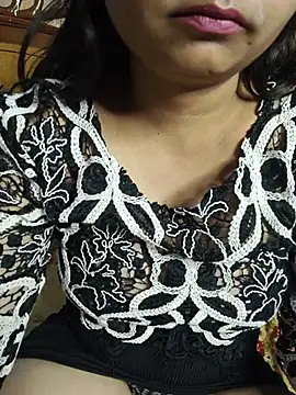 Snapshot of sexy-pari8 chatting on July 13, 2026, 3:15 pm sexy-pari8 online show from July 13, 2026, 3:15 pm