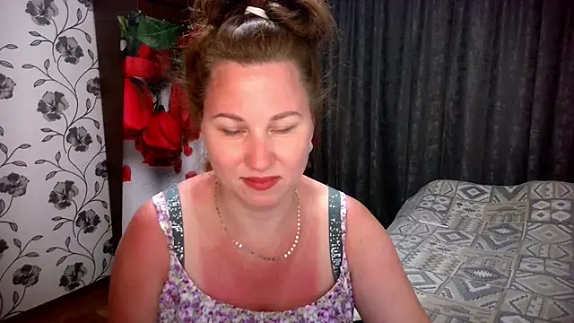 MirandaSummer2 online show from July 4, 2026, 8:04 pm
