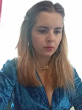 Snapshot of SunnySofii chatting on July 9, 2026, 9:24 am SunnySofii online show from July 9, 2026, 9:24 am