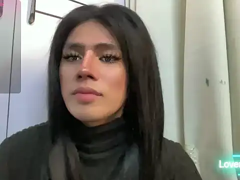 Snapshot of scarletxxxxxxx chatting on June 19, 2026, 1:37 pm scarletxxxxxxx online show from June 19, 2026, 1:37 pm