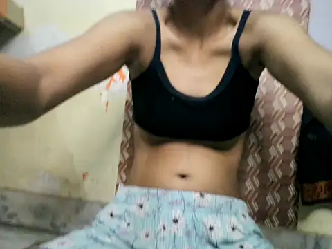 Snapshot of sayana_shrma chatting on July 18, 2026, 3:22 am sayana shrma online show from July 18, 2026, 3:22 am