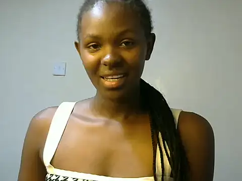 Snapshot of shypretty chatting on June 27, 2026, 10:48 pm shypretty online show from June 27, 2026, 10:48 pm