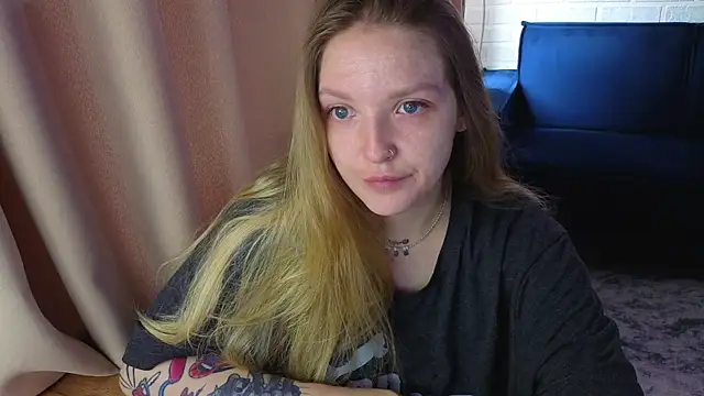 Kate  Walker online show from June 25, 2026, 5:12 am