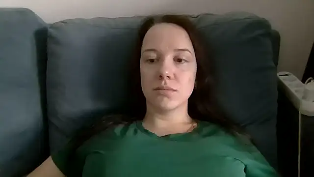 Snapshot of Nivella chatting on June 28, 2026, 10:21 am Nivella online show from June 28, 2026, 10:21 am