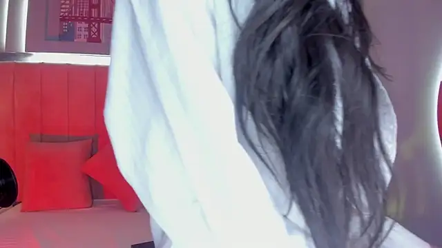 Snapshot of shelley-fox chatting on July 31, 2026, 7:24 pm shelley-fox online show from July 31, 2026, 7:24 pm