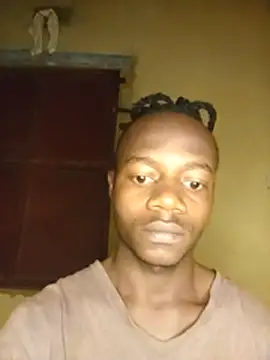 Snapshot of danspark12 chatting on August 5, 2026, 3:31 am danspark12 online show from August 5, 2026, 3:31 am