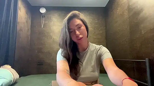 alexandradeford online show from June 26, 2026, 10:19 am