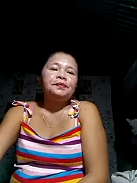 Snapshot of steppy_ chatting on July 10, 2026, 5:04 pm steppy online show from July 10, 2026, 5:04 pm
