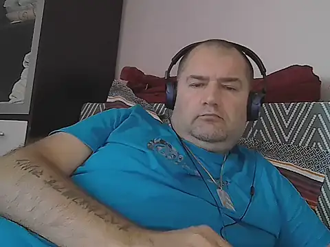 Snapshot of CristianDaniel78 chatting on July 7, 2026, 3:53 am CristianDaniel78 online show from July 7, 2026, 3:53 am