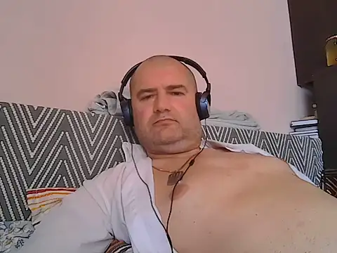 Snapshot of CristianDaniel78 chatting on July 28, 2026, 1:10 pm CristianDaniel78 online show from July 28, 2026, 1:10 pm