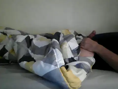 a5ar5rooooov online show from January 13, 2026, 9:42 pm