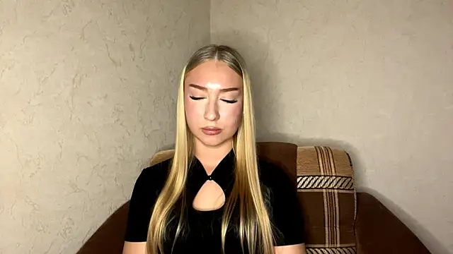 AlinaTeaseX online show from June 23, 2026, 9:24 pm