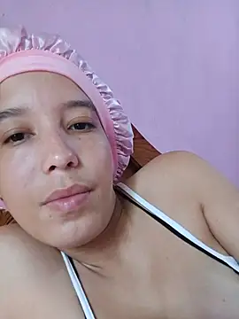 Snapshot of nickyfantasy26 chatting on July 7, 2026, 1:15 pm nickyfantasy26 online show from July 7, 2026, 1:15 pm