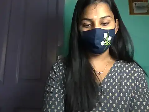 RedWineMathupriya online show from July 11, 2026, 3:53 am