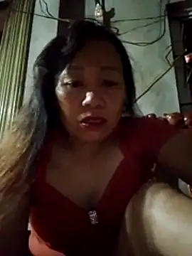 Snapshot of Moon_squirtt chatting on July 6, 2026, 1:41 pm Moon squirtt online show from July 6, 2026, 1:41 pm