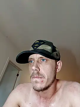 Youngflesh2203 online show from July 15, 2026, 2:33 pm