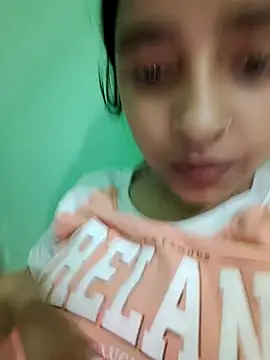 Snapshot of Vandana-11 chatting on June 30, 2026, 11:33 am Vandana-11 online show from June 30, 2026, 11:33 am