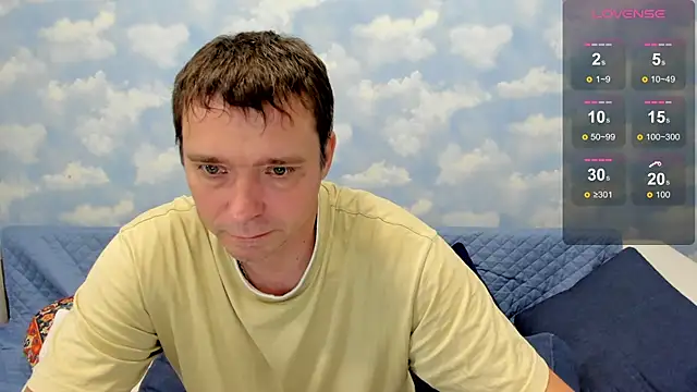 Snapshot of MenyCooper chatting on July 31, 2026, 3:06 am MenyCooper online show from July 31, 2026, 3:06 am
