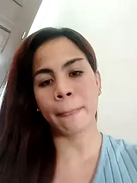 Snapshot of carla_69x chatting on July 7, 2026, 6:47 am carla 69x online show from July 7, 2026, 6:47 am