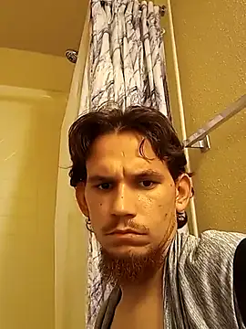 Snapshot of Rain13_Lil-if56 chatting on October 2, 2025, 8:21 am Rain13 Lil-if56 online show from October 2, 2025, 8:21 am