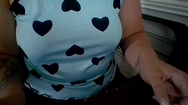 battyheartx online show from July 26, 2026, 6:48 pm