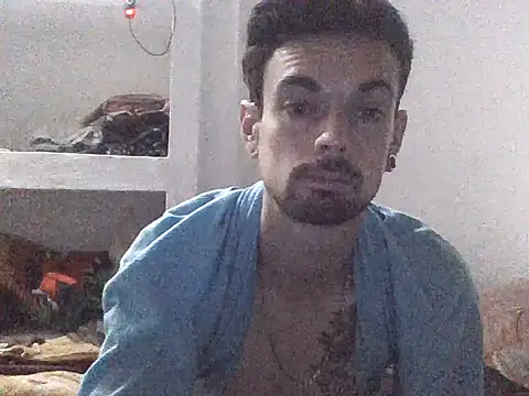 Snapshot of Gatillo19CM chatting on July 25, 2026, 8:56 am Gatillo19CM online show from July 25, 2026, 8:56 am