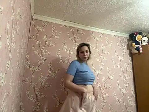 CandyFever online show from July 2, 2026, 4:07 am