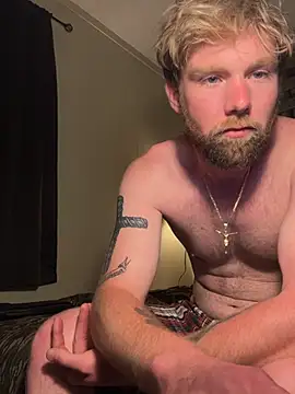 Drakeeestarr online show from July 14, 2026, 4:17 am