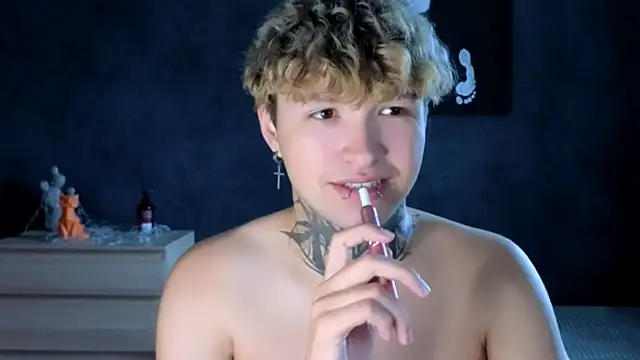 JonnyDarkk online show from July 14, 2026, 9:14 am