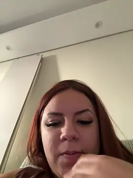 Snapshot of victoria_2122 chatting on July 9, 2026, 8:02 pm victoria 2122 online show from July 9, 2026, 8:02 pm