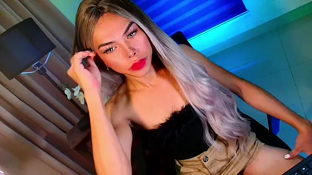 sweetcindycum online show from July 15, 2026, 7:35 am