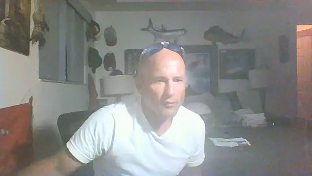 Reelg21 online show from July 8, 2026, 3:22 am