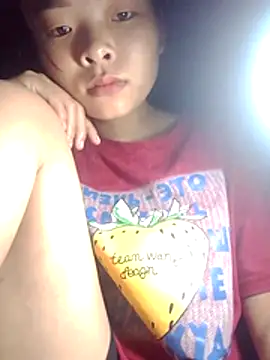 Snapshot of TH-milk chatting on July 28, 2026, 8:52 pm TH-milk online show from July 28, 2026, 8:52 pm