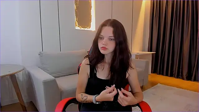 Snapshot of kaiaa_sky chatting on July 3, 2026, 4:08 am kaiaa sky online show from July 3, 2026, 4:08 am
