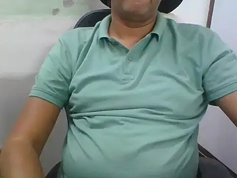 Snapshot of adiasianco chatting on July 10, 2026, 3:03 pm adiasianco online show from July 10, 2026, 3:03 pm
