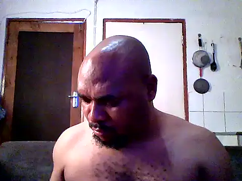 Snapshot of SWEETLEO chatting on July 2, 2026, 10:54 am SWEETLEO online show from July 2, 2026, 10:54 am
