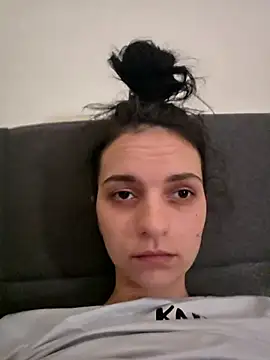 Elixxxx3 online show from July 3, 2026, 12:44 pm