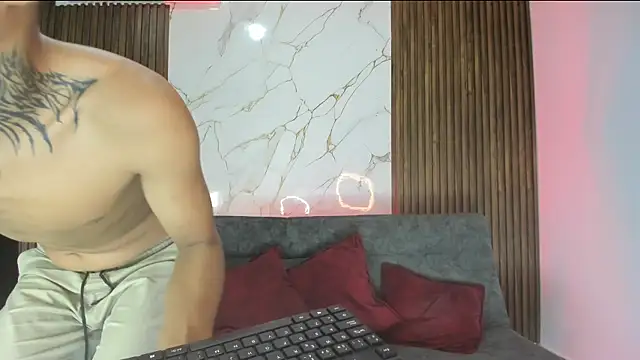 sweetxxteam online show from July 3, 2026, 6:36 pm