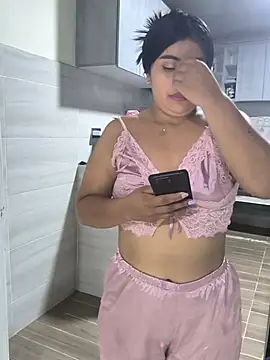 Snapshot of EmiliaRainboow chatting on July 10, 2026, 3:00 am EmiliaRainboow online show from July 10, 2026, 3:00 am