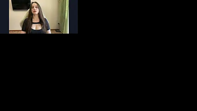 Snapshot of PollyBans chatting on July 3, 2026, 10:21 am PollyBans online show from July 3, 2026, 10:21 am