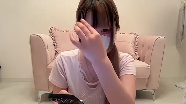 Snapshot of uni_u2 chatting on July 5, 2026, 10:11 am uni u2 online show from July 5, 2026, 10:11 am